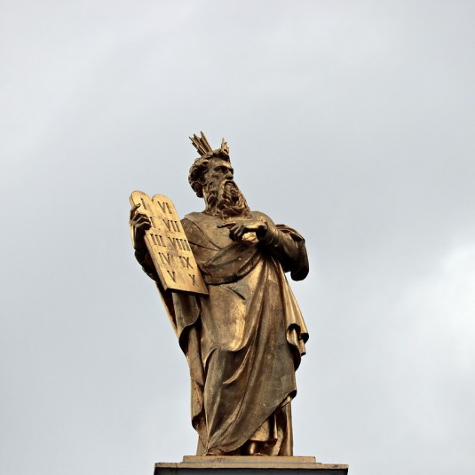 To Post, or Not to Post – What Should We Do with the 10 Commandments?